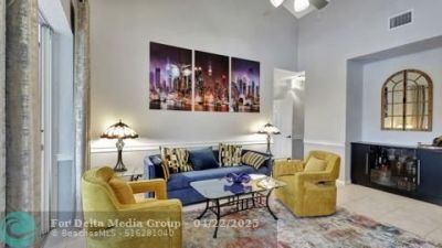 402 E Sea Oats Dr, Unit E, Juno Beach, FL 33408 Photo