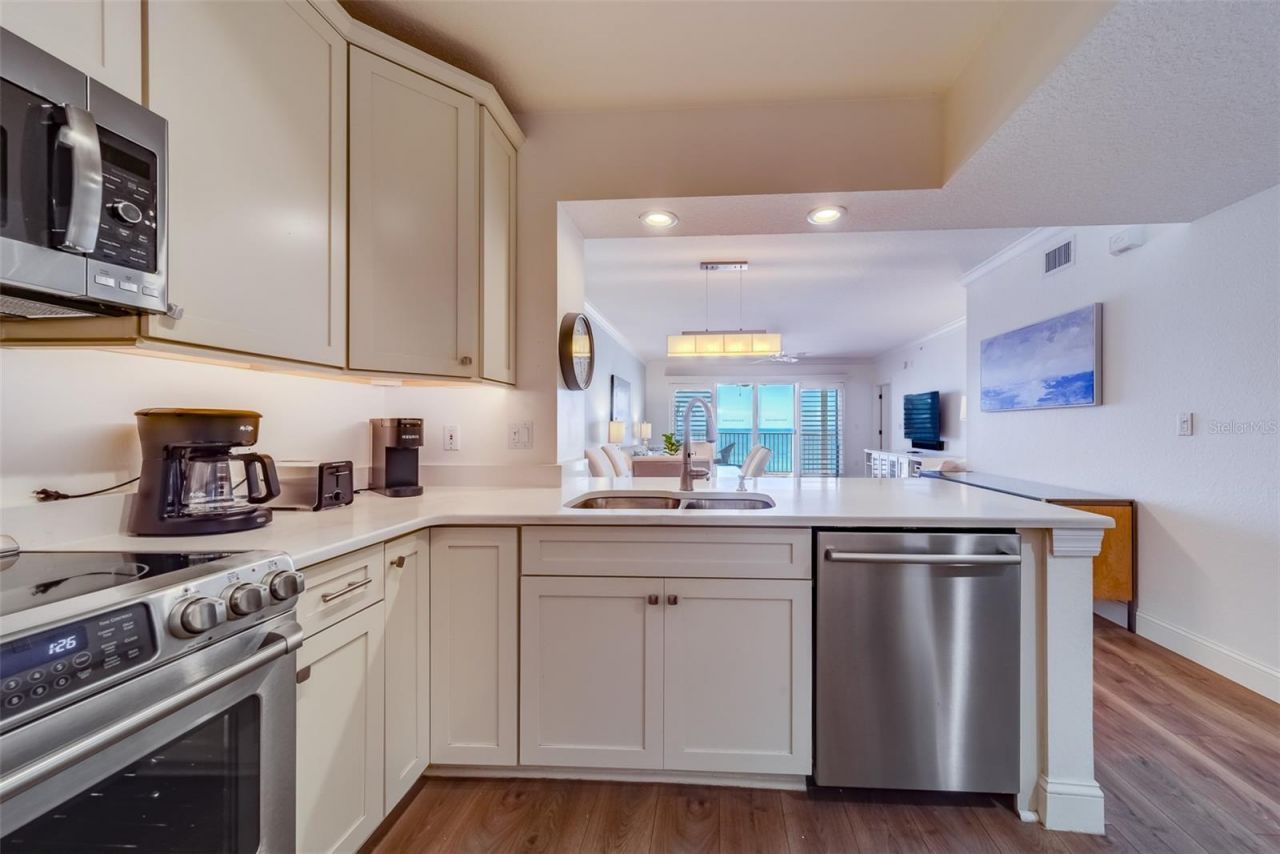 16500 Gulf Boulevard, Unit 355, North Redington Beach, FL 33708 Photo