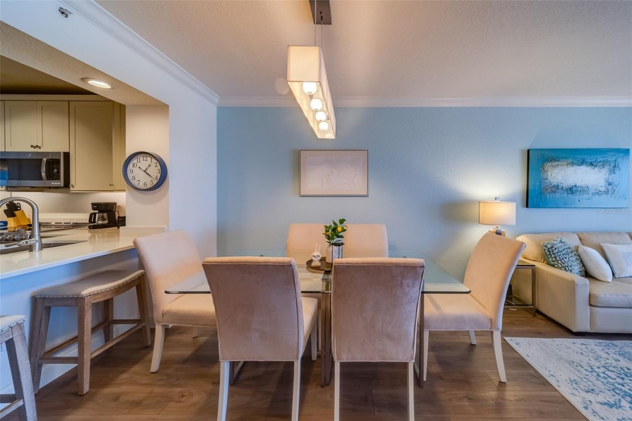16500 Gulf Boulevard, Unit 355, North Redington Beach, FL 33708 Photo