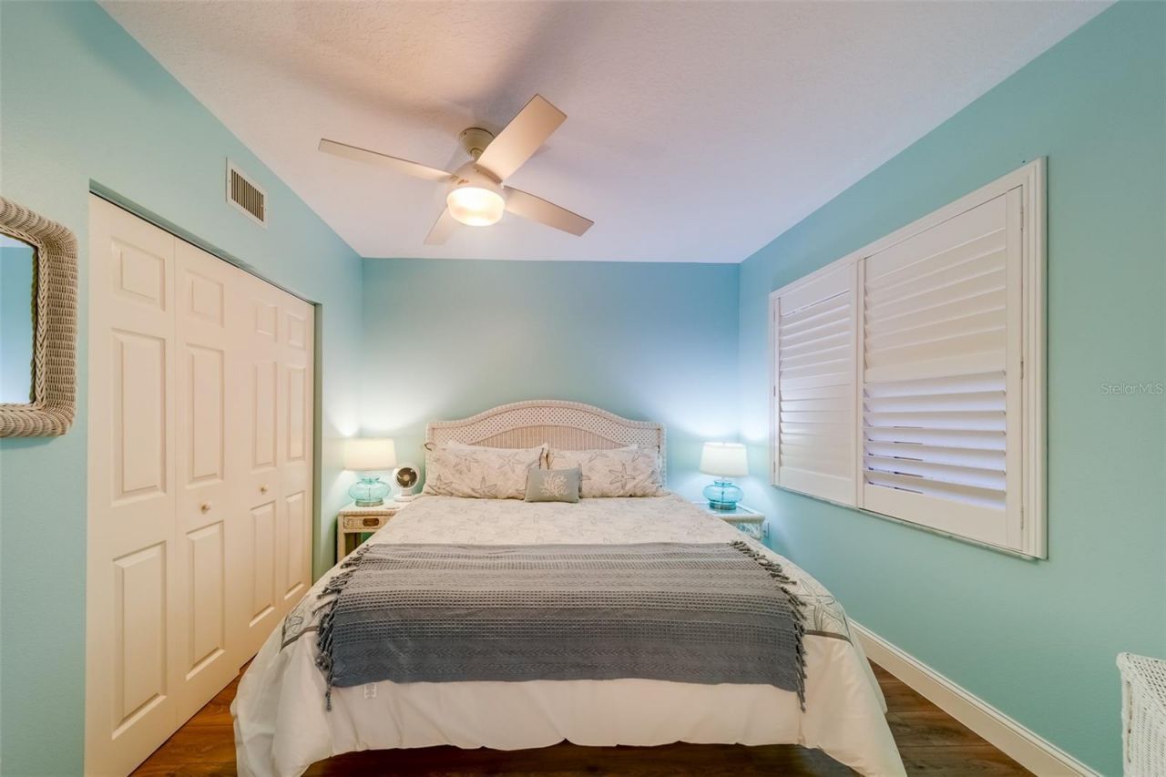 16500 Gulf Boulevard, Unit 355, North Redington Beach, FL 33708 Photo
