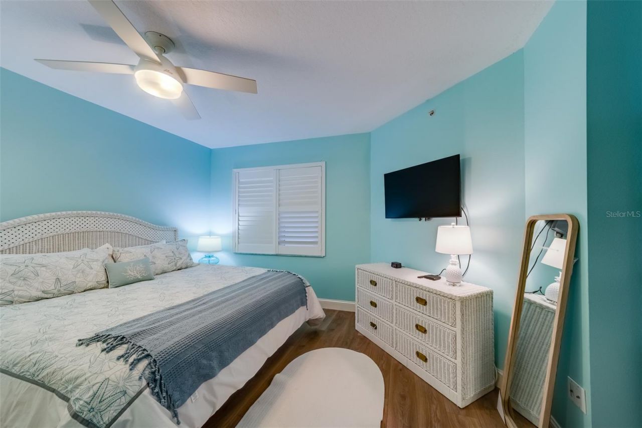 16500 Gulf Boulevard, Unit 355, North Redington Beach, FL 33708 Photo
