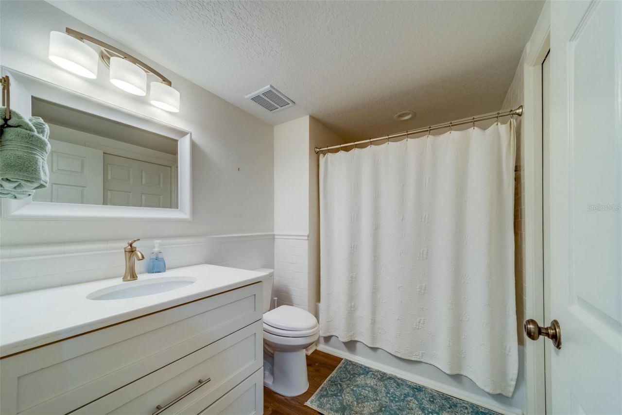 16500 Gulf Boulevard, Unit 355, North Redington Beach, FL 33708 Photo