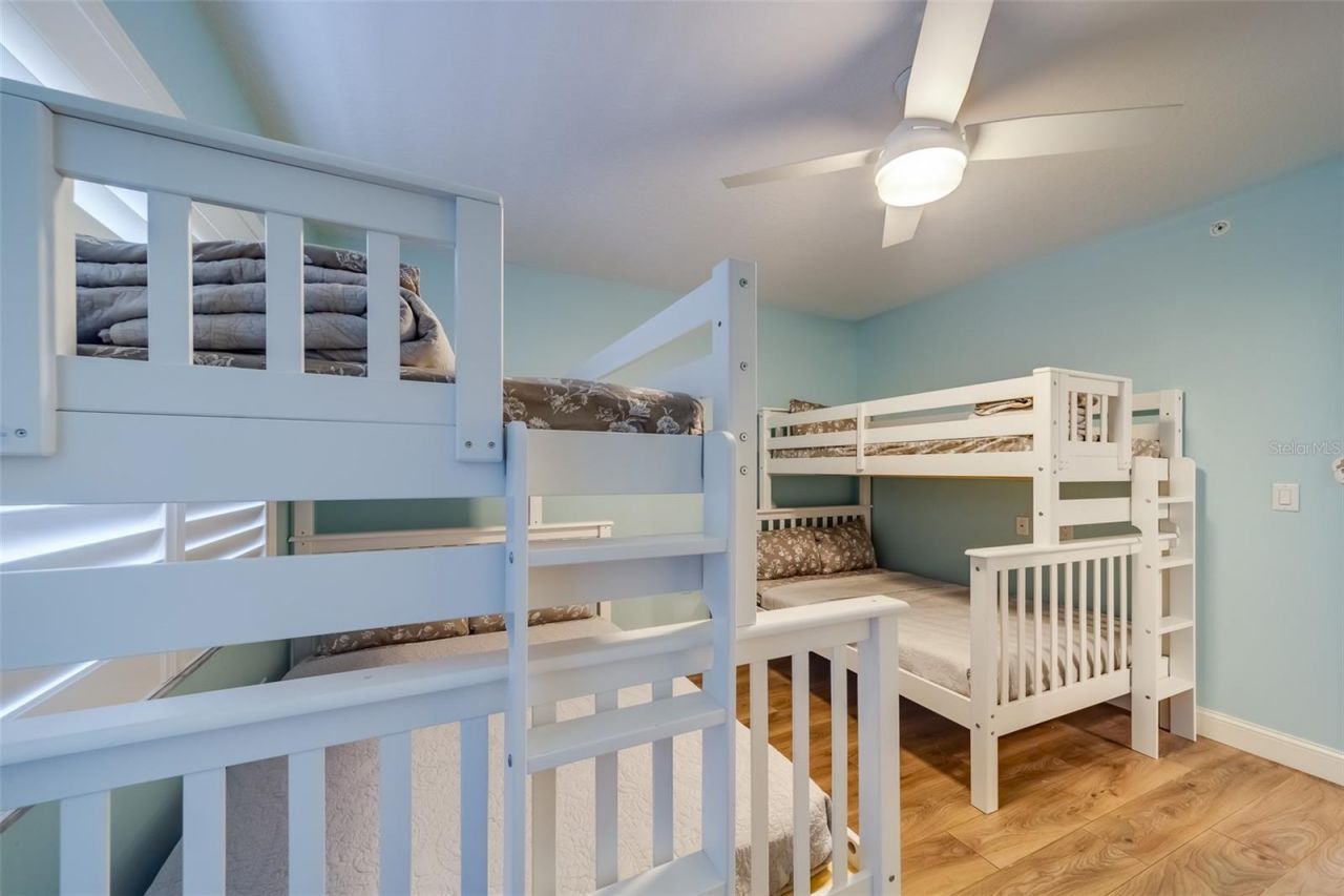 16500 Gulf Boulevard, Unit 355, North Redington Beach, FL 33708 Photo