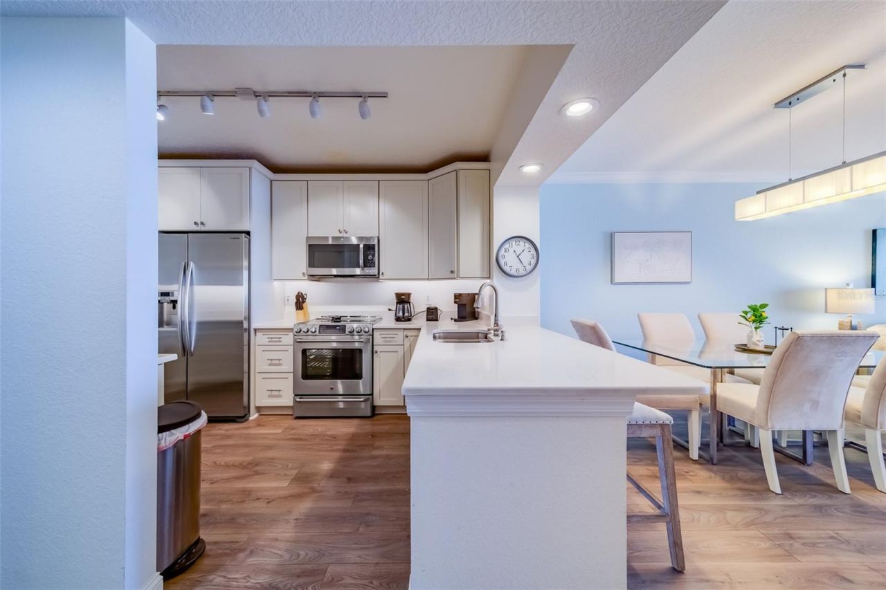 16500 Gulf Boulevard, Unit 355, North Redington Beach, FL 33708 Photo