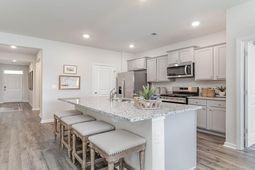 532 Duvall St. photo 4