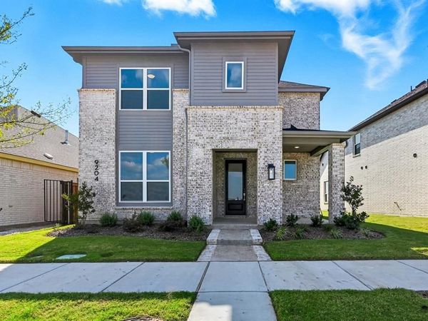 9204 Persimmon Lane, Mesquite, TX 75126