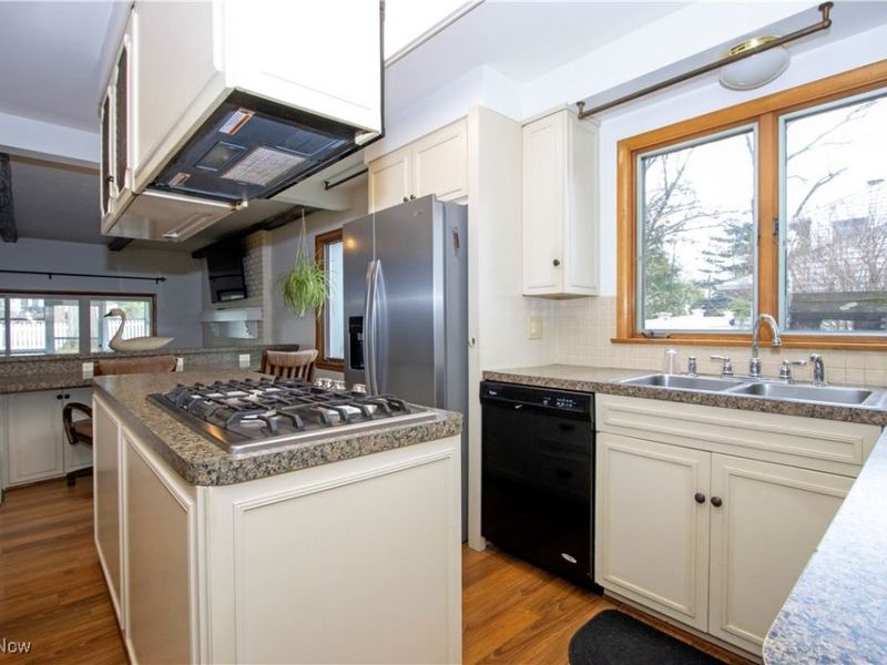 1047 Ashwood Drive, Wooster, OH 44691 Photo 10