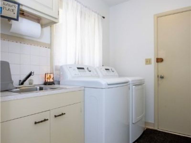 1047 Ashwood Drive, Wooster, OH 44691 Photo 14