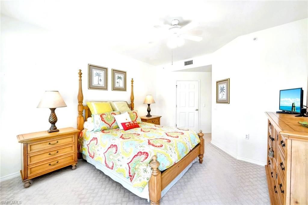 2190 Arielle Dr, Unit 903, Naples, FL 34109 Photo