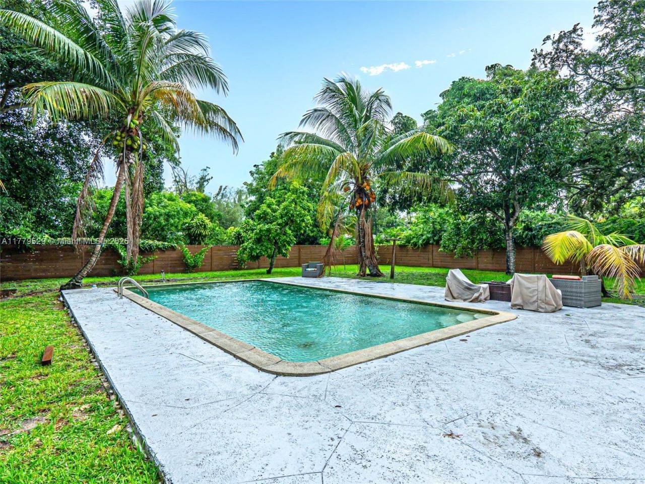 30 NW 152nd St, Miami, FL 33169 Photo