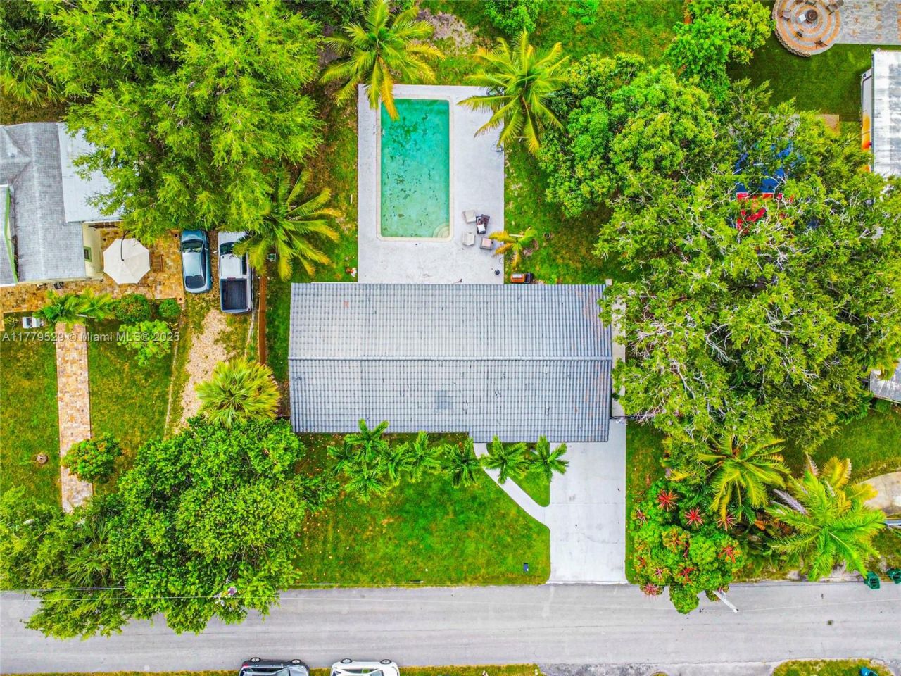 30 NW 152nd St, Miami, FL 33169 Photo