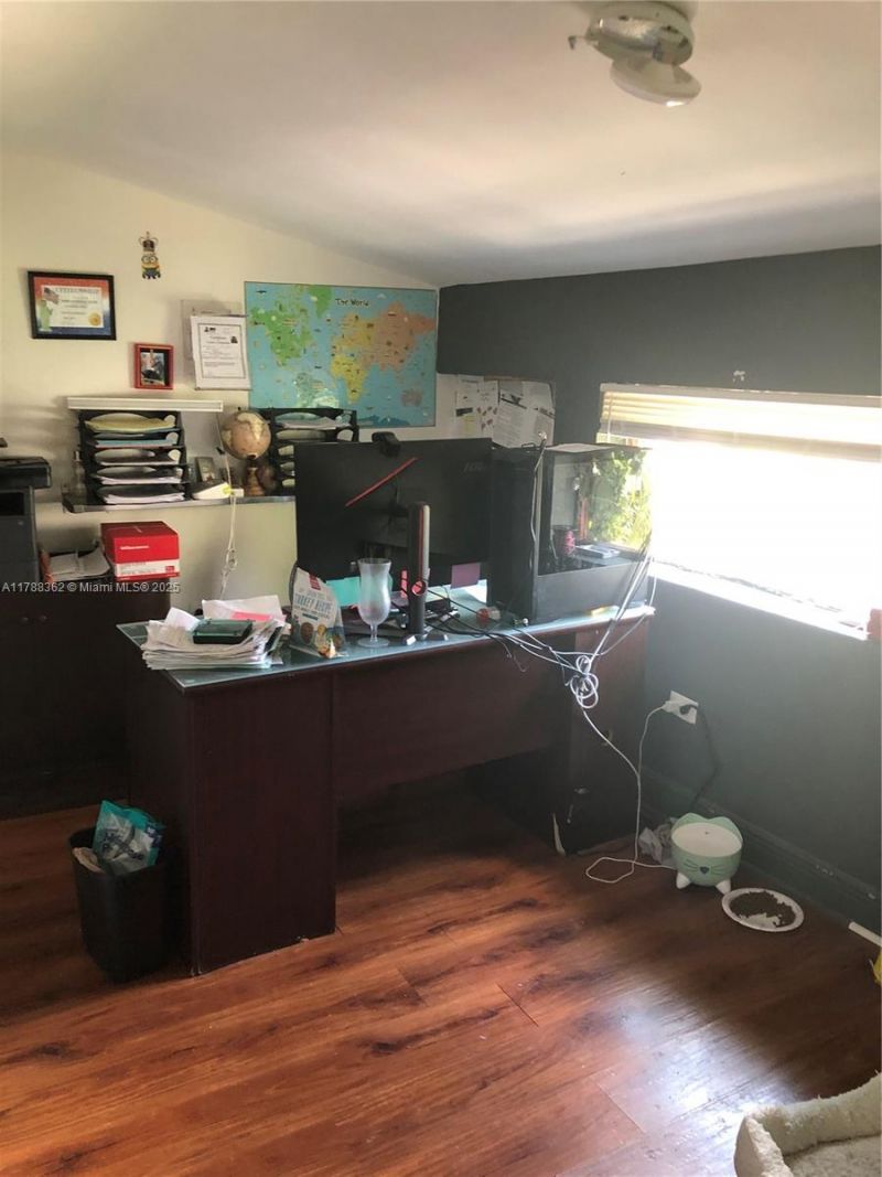 2231 SW 57th Ct, Miami, FL 33155 Photo