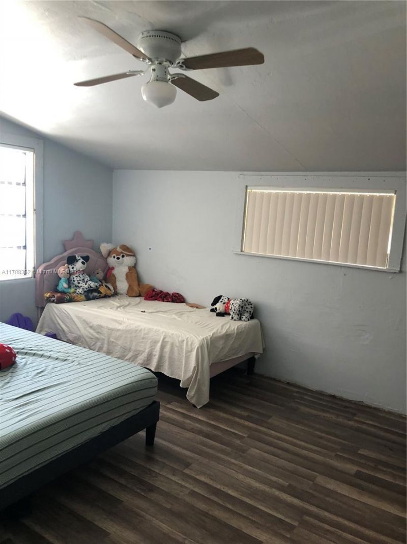 2231 SW 57th Ct, Miami, FL 33155 Photo