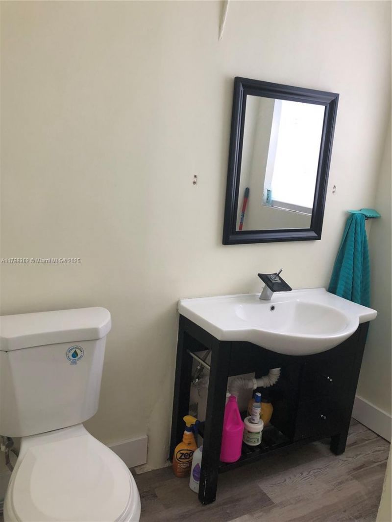 2231 SW 57th Ct, Miami, FL 33155 Photo