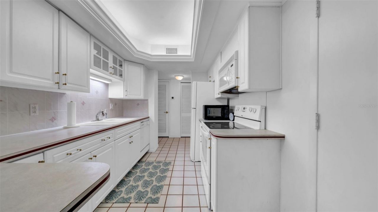 17400 Gulf Boulevard, Unit I4, North Redington Beach, FL 33708 Photo