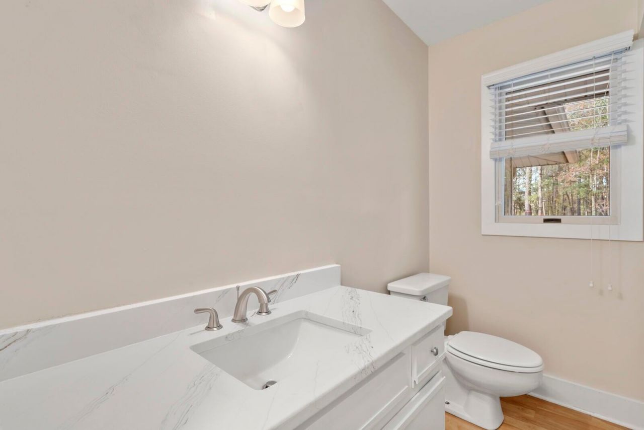 298 Summerset Lane Photo 28