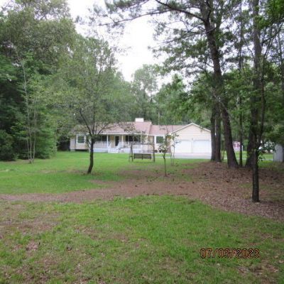 302 Summerset Lane Photo 6
