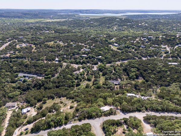 6595 Chimney Rock, Canyon Lake, TX 78133
