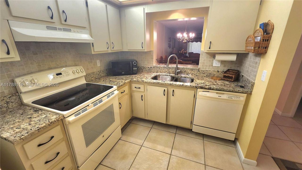 2955 SW 22nd Ave, Unit 1040, Delray Beach, FL 33445 Photo