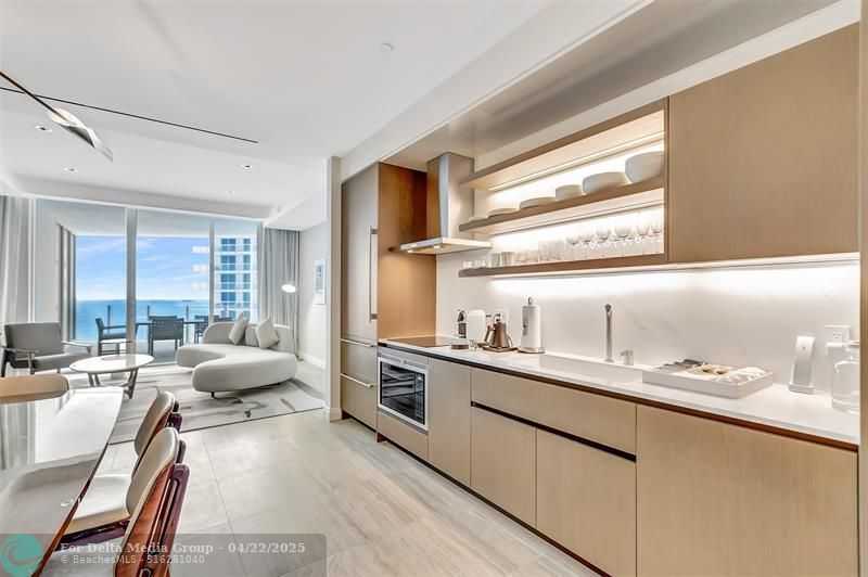 525 N Fort Lauderdale Beach Boulevard, Unit 1607, Fort Lauderdale, FL 33304 Photo