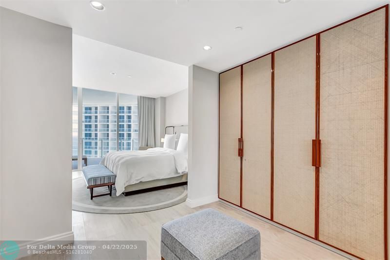 525 N Fort Lauderdale Beach Boulevard, Unit 1607, Fort Lauderdale, FL 33304 Photo