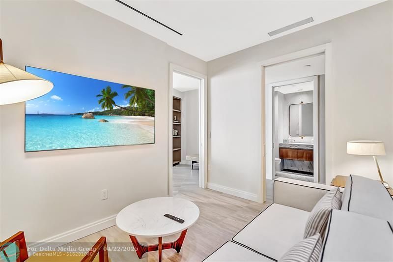 525 N Fort Lauderdale Beach Boulevard, Unit 1607, Fort Lauderdale, FL 33304 Photo