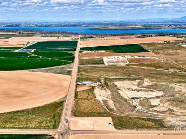 9002 Deer Flat, Nampa, ID 83686