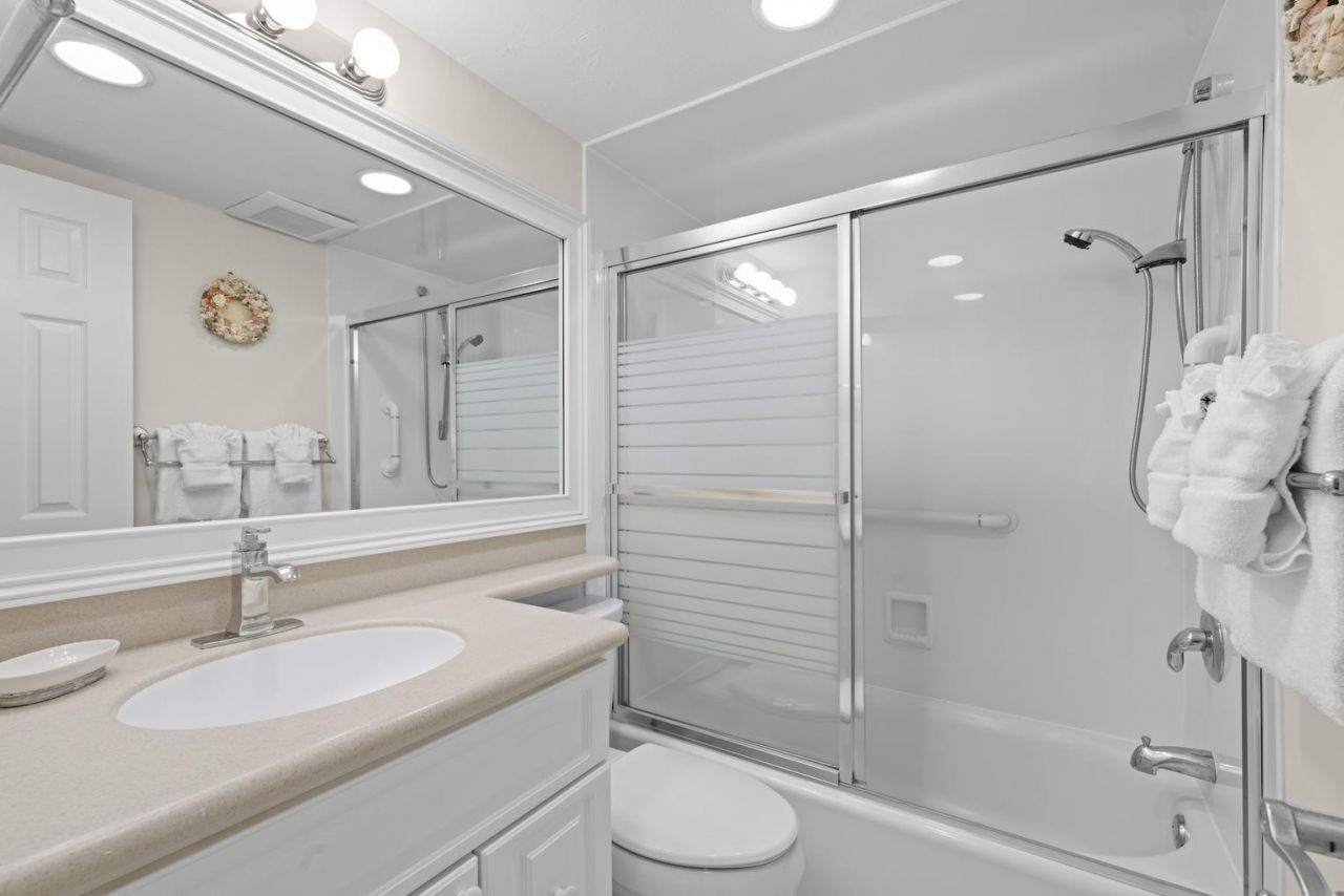 2230 Camino Del Mar Dr, Unit 1C4, Sanibel, FL 33957 Photo