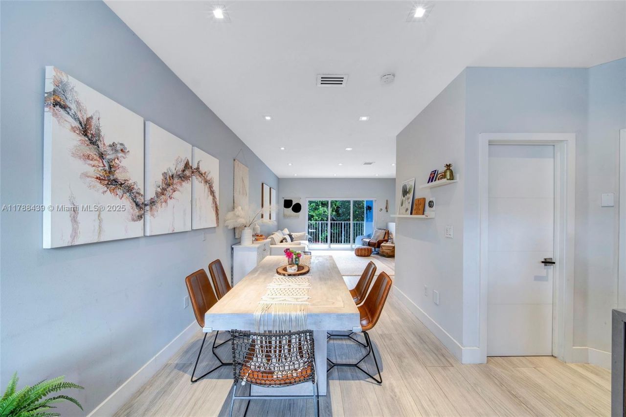 381 Franklin St, Hollywood, FL 33019 Photo