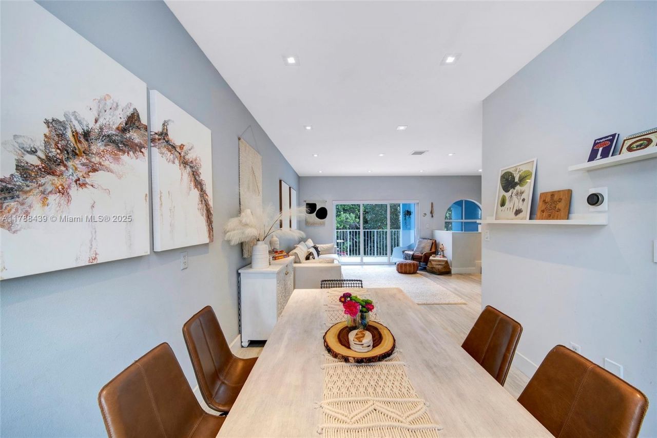 381 Franklin St, Hollywood, FL 33019 Photo