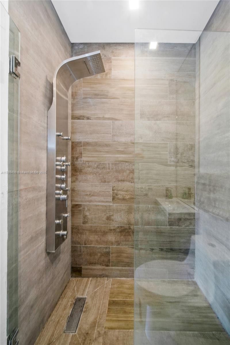 381 Franklin St, Hollywood, FL 33019 Photo