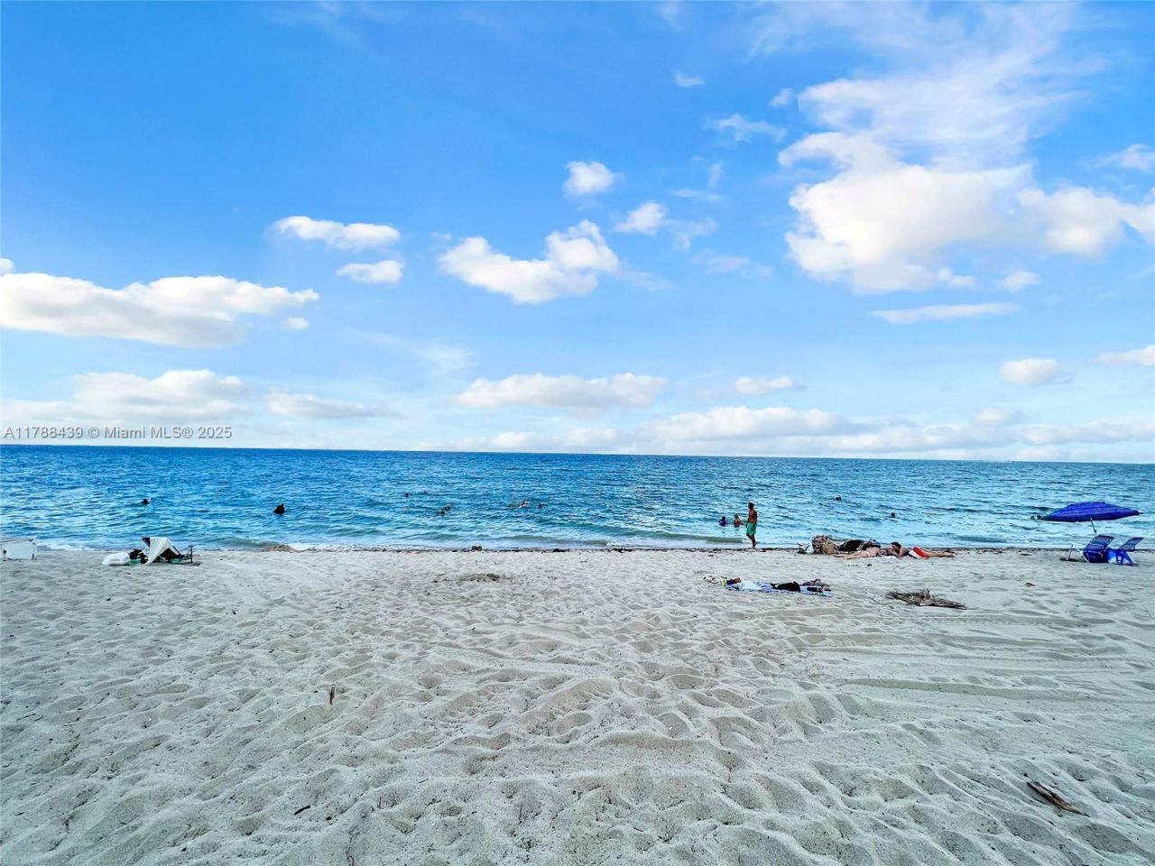 381 Franklin St, Hollywood, FL 33019 Photo