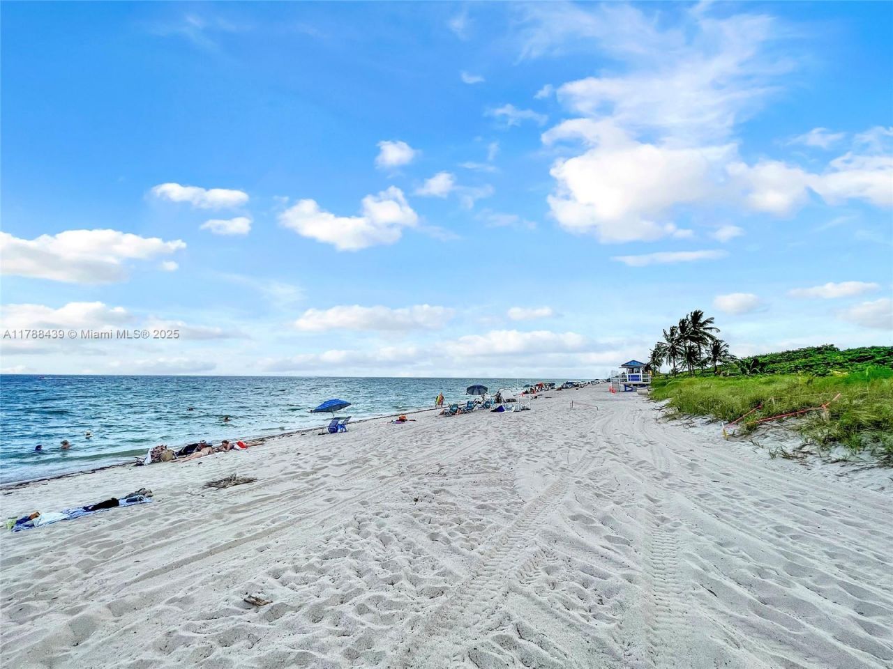 381 Franklin St, Hollywood, FL 33019 Photo