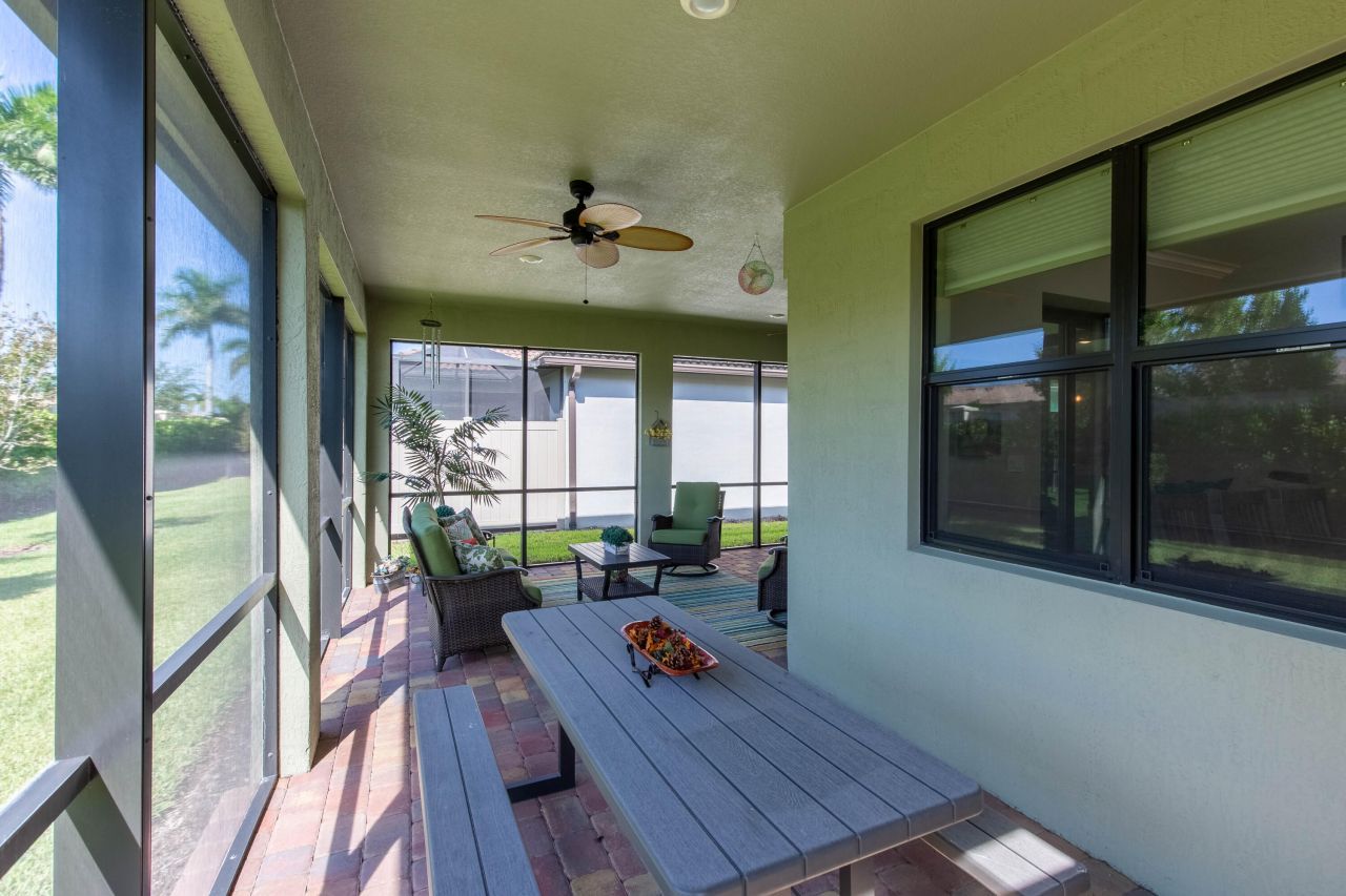 8161 Hanoverian Drive, Lake Worth, FL 33467 Photo