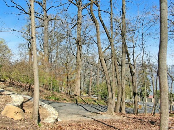 938 Route 9W S, Nyack, NY 10960