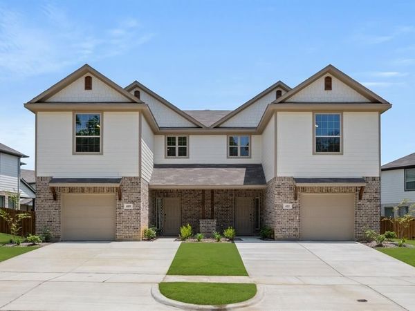 409-411 Saddle Lane, Denton, TX 76205