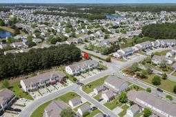 1004 Harvester Circle photo 4