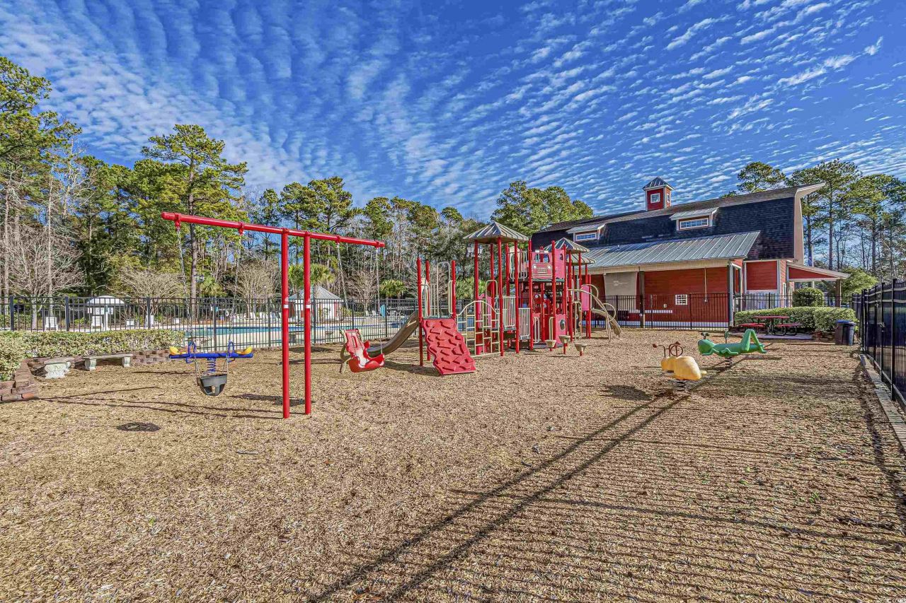 1004 Harvester Circle Photo 34