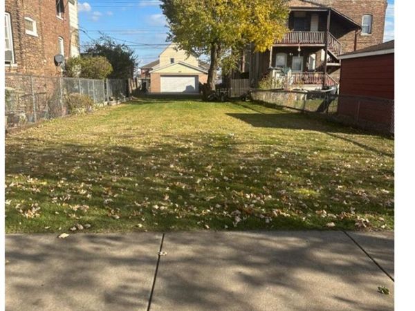 3525 Grand Blvd, East Chicago, IN 46312