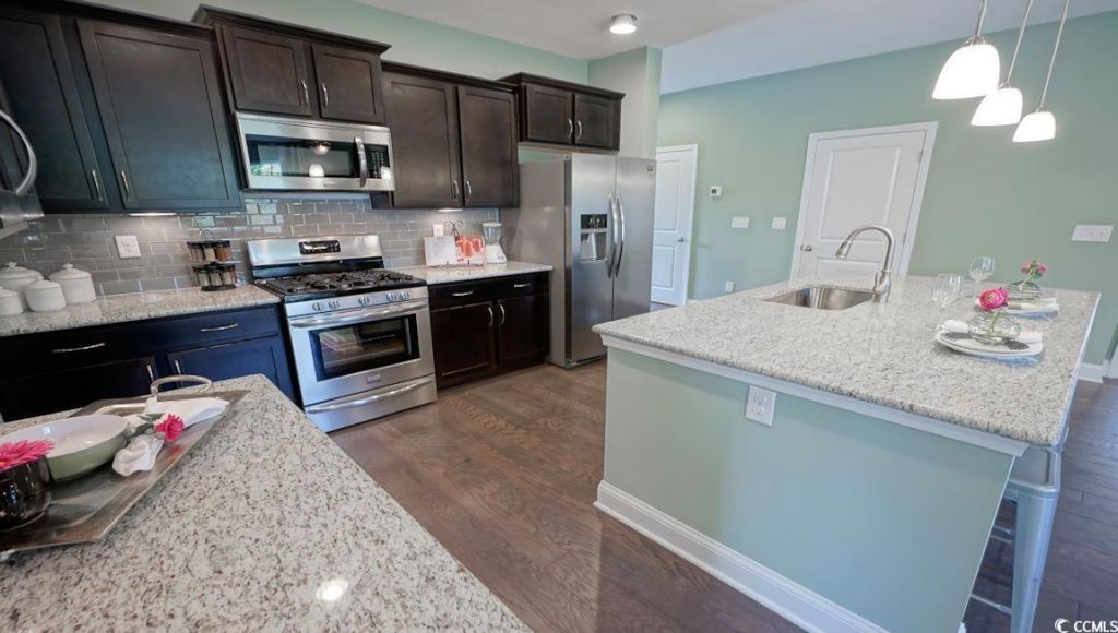 434 Clear Lake Dr. Photo 10