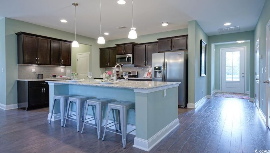 434 Clear Lake Dr. Photo 7