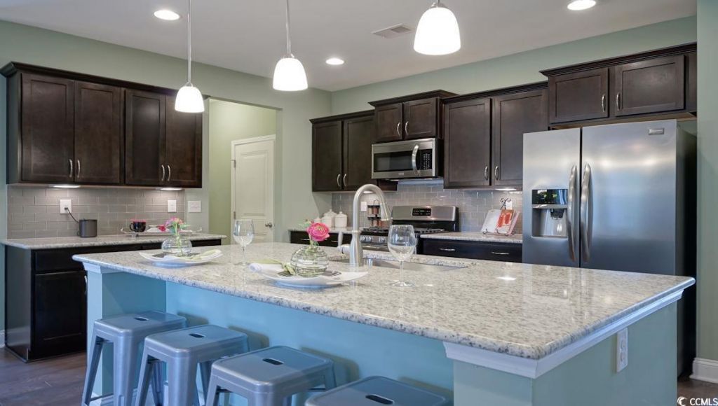 434 Clear Lake Dr. Photo 8