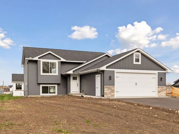 1629 Mallard Avenue, Baldwin, WI 54002