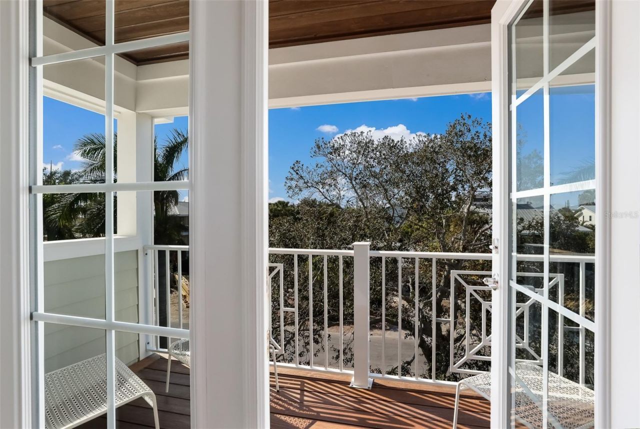 113 Maple Avenue, Anna Maria, FL 34216 Photo