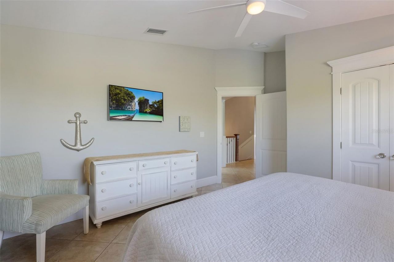 113 Maple Avenue, Anna Maria, FL 34216 Photo