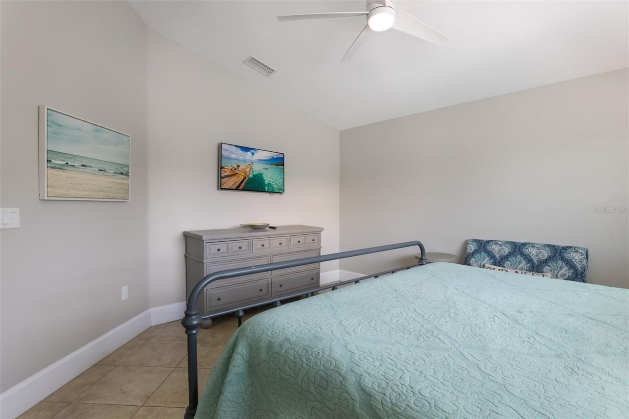113 Maple Avenue, Anna Maria, FL 34216 Photo