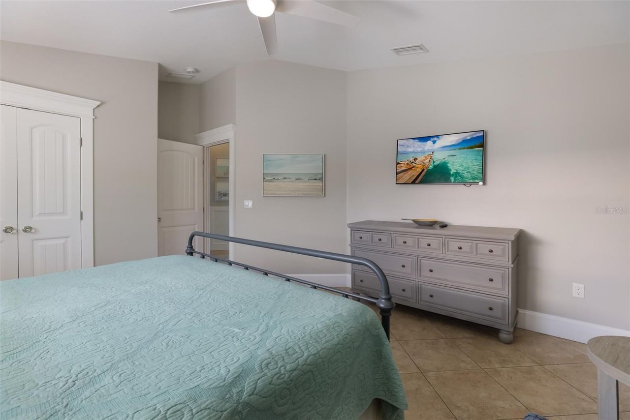 113 Maple Avenue, Anna Maria, FL 34216 Photo