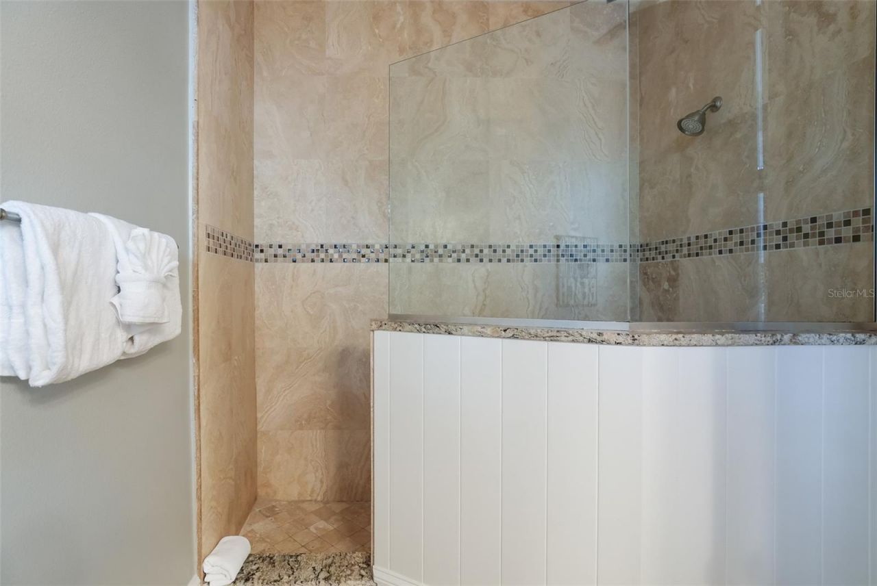 113 Maple Avenue, Anna Maria, FL 34216 Photo