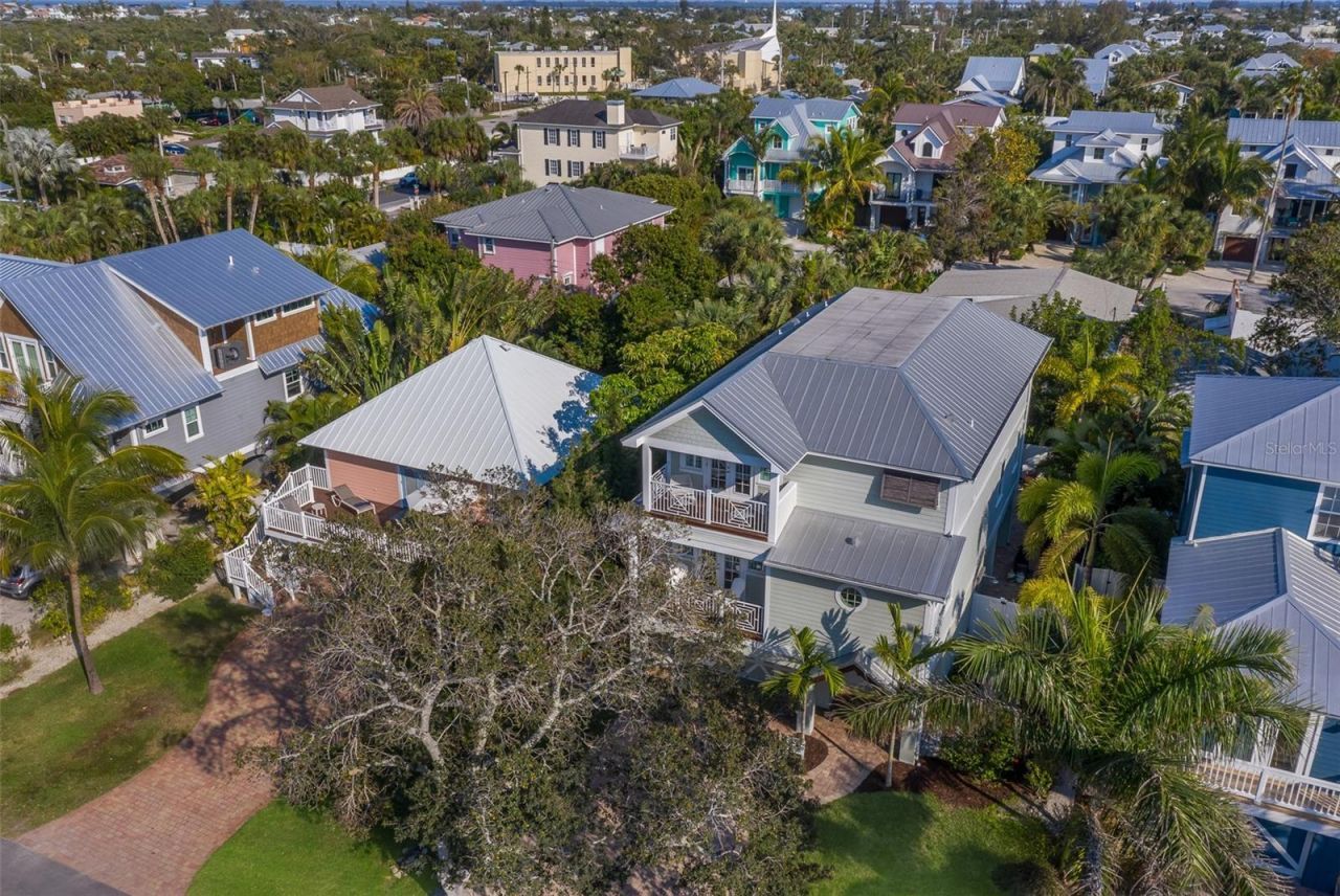 113 Maple Avenue, Anna Maria, FL 34216 Photo