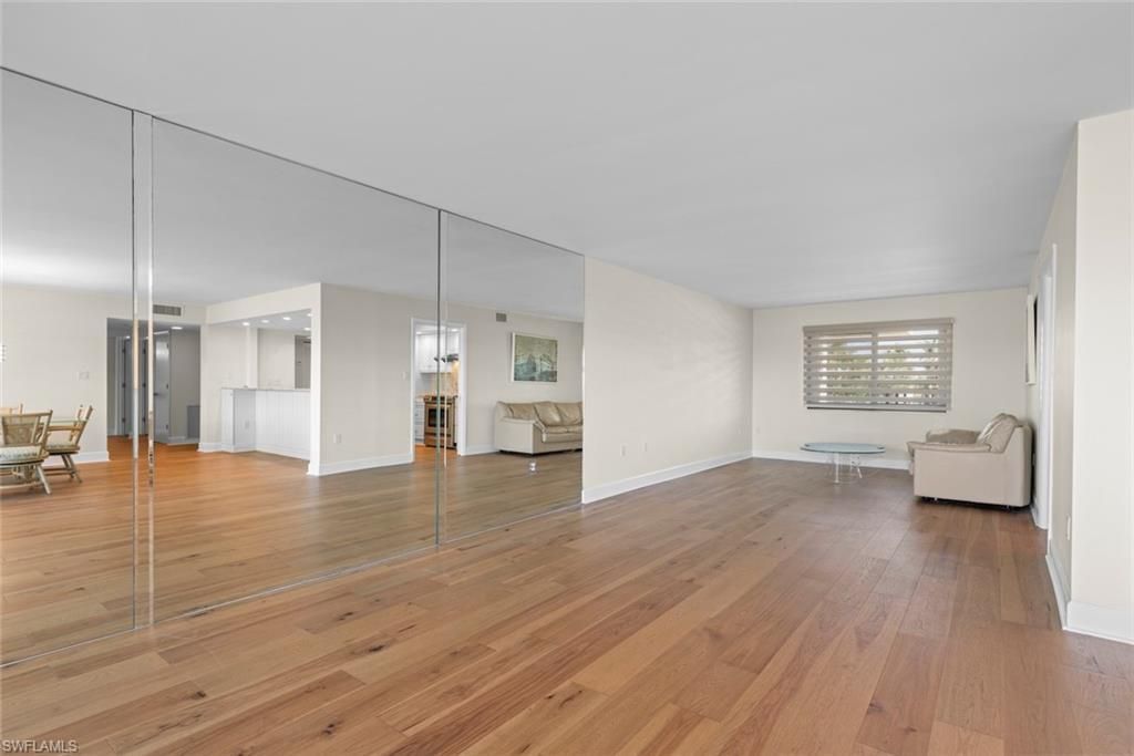 1605 Middle Gulf Dr, Unit 105, Sanibel, FL 33957 Photo